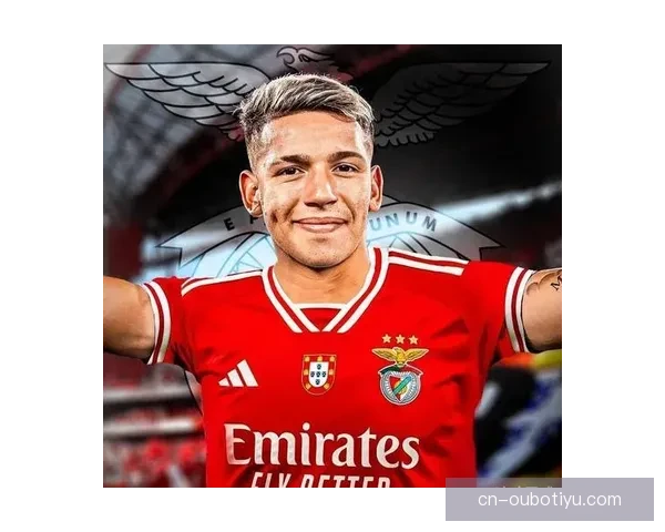 本菲卡援普雷斯蒂亚尼并肩前行